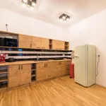 Miete 3 Schlafzimmer wohnung von 73 m² in Potsdam