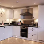 Rent 1 bedroom flat of 538 m² in Basingstoke and Deane