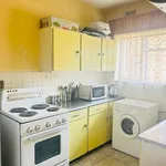 Rent 1 bedroom apartment in Benoni