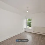 Rent 2 bedroom flat in Wales