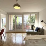 Rent 1 bedroom apartment of 35 m² in Berlin