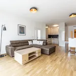 Rent 3 bedroom apartment of 92 m² in Capital City of Prague