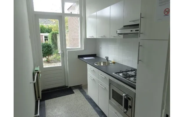 Huur 1 slaapkamer appartement van 12 m² in Eindhoven