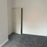 Rent 3 bedroom flat in North Warwickshire