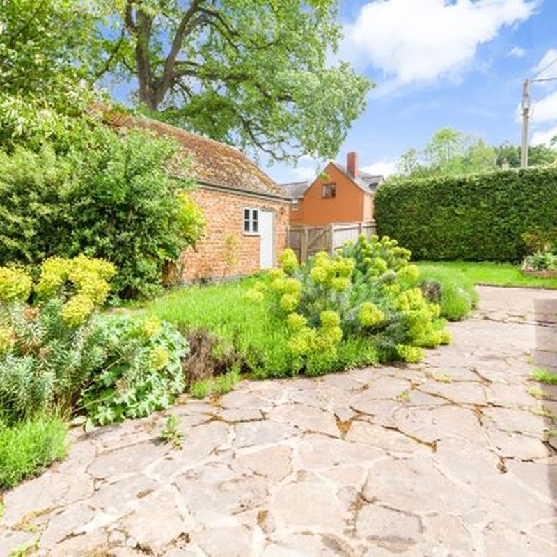 Detached house to rent in Over Worton, Chipping Norton OX7
