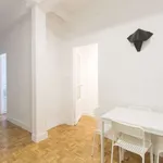 Rent a room of 101 m² in madrid