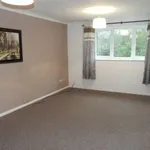 Flat to rent in Menzies Avenue, Basildon SS15