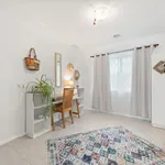 Rent 4 bedroom house in Gungahlin