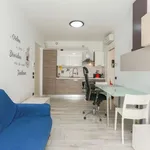 Rent 1 bedroom apartment of 55 m² in milan