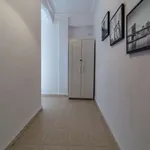 Rent a room of 85 m² in valencia