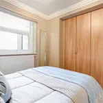 Rent 3 bedroom flat in London