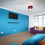 Rent 4 bedroom house in North East England