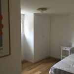 Rent a room of 104 m² in paris