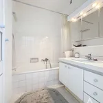 Rent 2 bedroom apartment in Ixelles