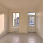 Appartement de 25 m² avec 1 chambre(s) en location à Lorcy