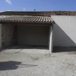 Rent 4 bedroom house of 88 m² in Siecq