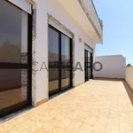 Rent 1 bedroom apartment of 76 m² in Torres Vedras