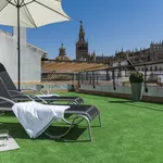 Rent 1 bedroom apartment of 538 m² in Seville