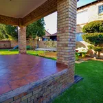 Rent 3 bedroom apartment of 96 m² in Gauteng