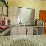 Rent 2 bedroom apartment of 61 m² in Pretoria