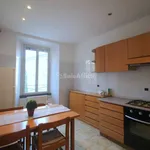 3-room flat via Roma 22, Valmadrera