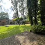 Rent 4 bedroom apartment in Wilmslow