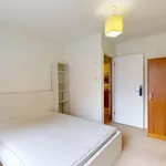 Rent 3 bedroom flat in London