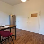 Rent 1 bedroom apartment of 78 m² in Dusseldorf