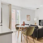 Alquilo 3 dormitorio apartamento de 55 m² en Madrid