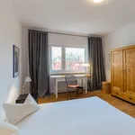 Miete 2 Schlafzimmer wohnung von 68 m² in Berlin