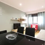 Rent 1 bedroom apartment of 50 m² in madrid