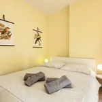 Rent 1 bedroom apartment of 35 m² in Berlin