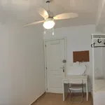 Rent 5 bedroom apartment in Seville