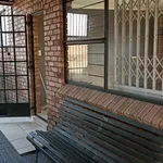 Rent 1 bedroom apartment in Pretoria