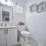 Maison de 4736 m² avec 3 chambre(s) en location à Vaughan (Maple)