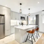 4 bedroom apartment of 893 sq. ft in Montreal