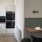 Rent 6 bedroom house in Lincoln