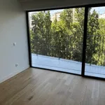 Rent 1 bedroom apartment of 112 m² in Oeiras