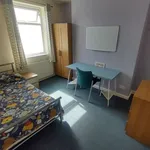 Rent 5 bedroom house in Wales