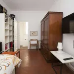 Rent a room of 85 m² in barcelona