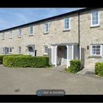 Rent 2 bedroom flat in Wales