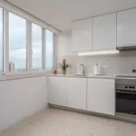 Rent 2 bedroom apartment of 75 m² in lisbon