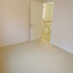 Rent 4 bedroom flat in Warwick