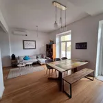 Rent 3 bedroom apartment of 125 m² in lisbon