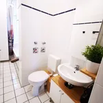 Rent 2 bedroom apartment of 635 m² in Berlin