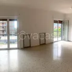 Rent 4 bedroom apartment of 120 m² in Bari