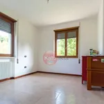 Rent 4 bedroom house of 189 m² in Altavilla Vicentina