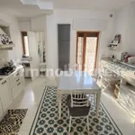 Rent 5 bedroom apartment of 134 m² in Bari