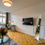 Miete 2 Schlafzimmer wohnung von 65 m² in Berlin