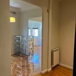 Alquilo 3 dormitorio casa de 110 m² en Madrid